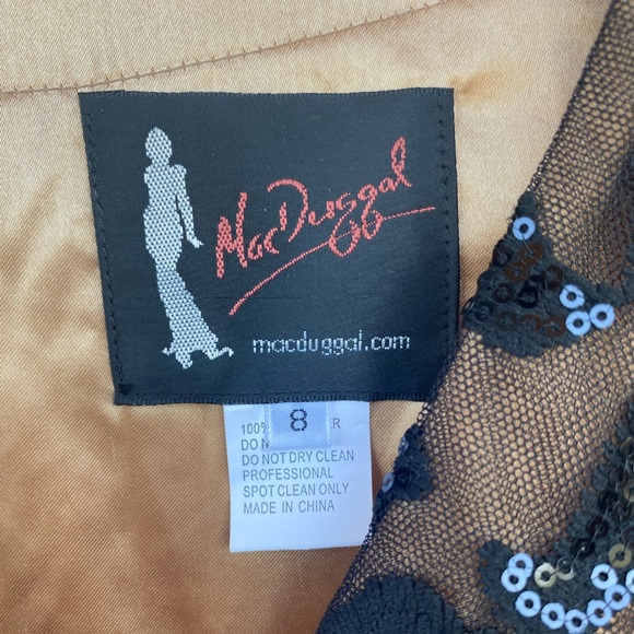 COPY - Mac Duggal - Picture 3 of 5